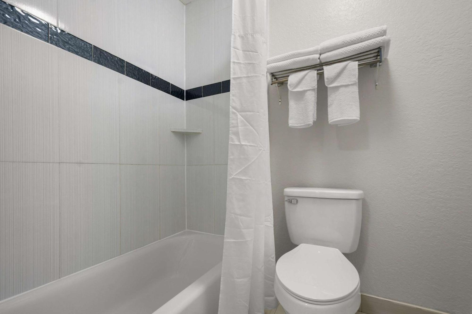 Quality I-75 Inn Vamo
